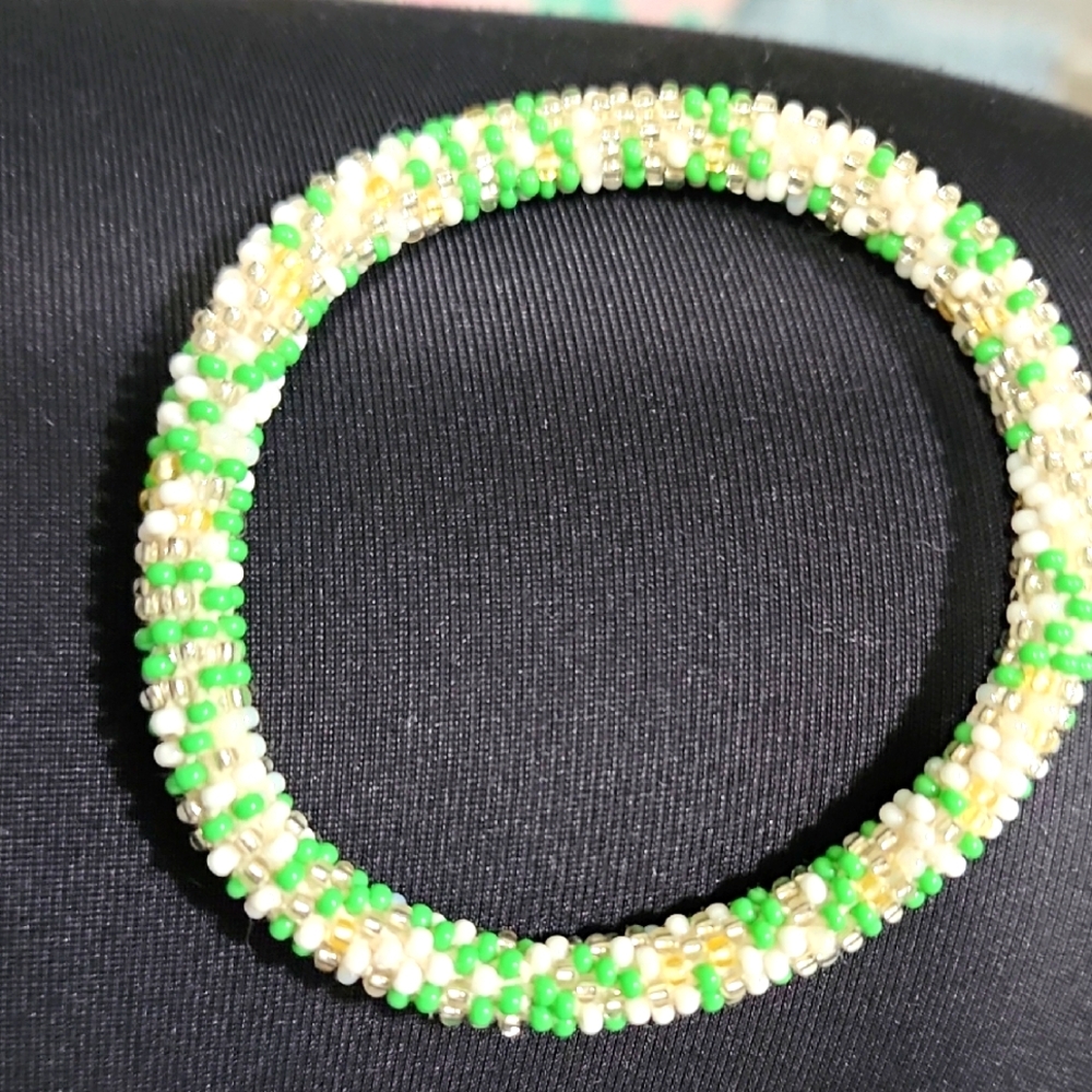 Elegant Beaded Bracelet - Green, White, and Gold By Sashka Co